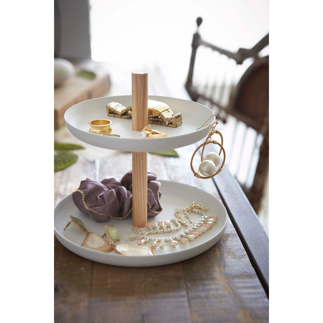 Tosca Tiered Accessory Stand in White/Natural