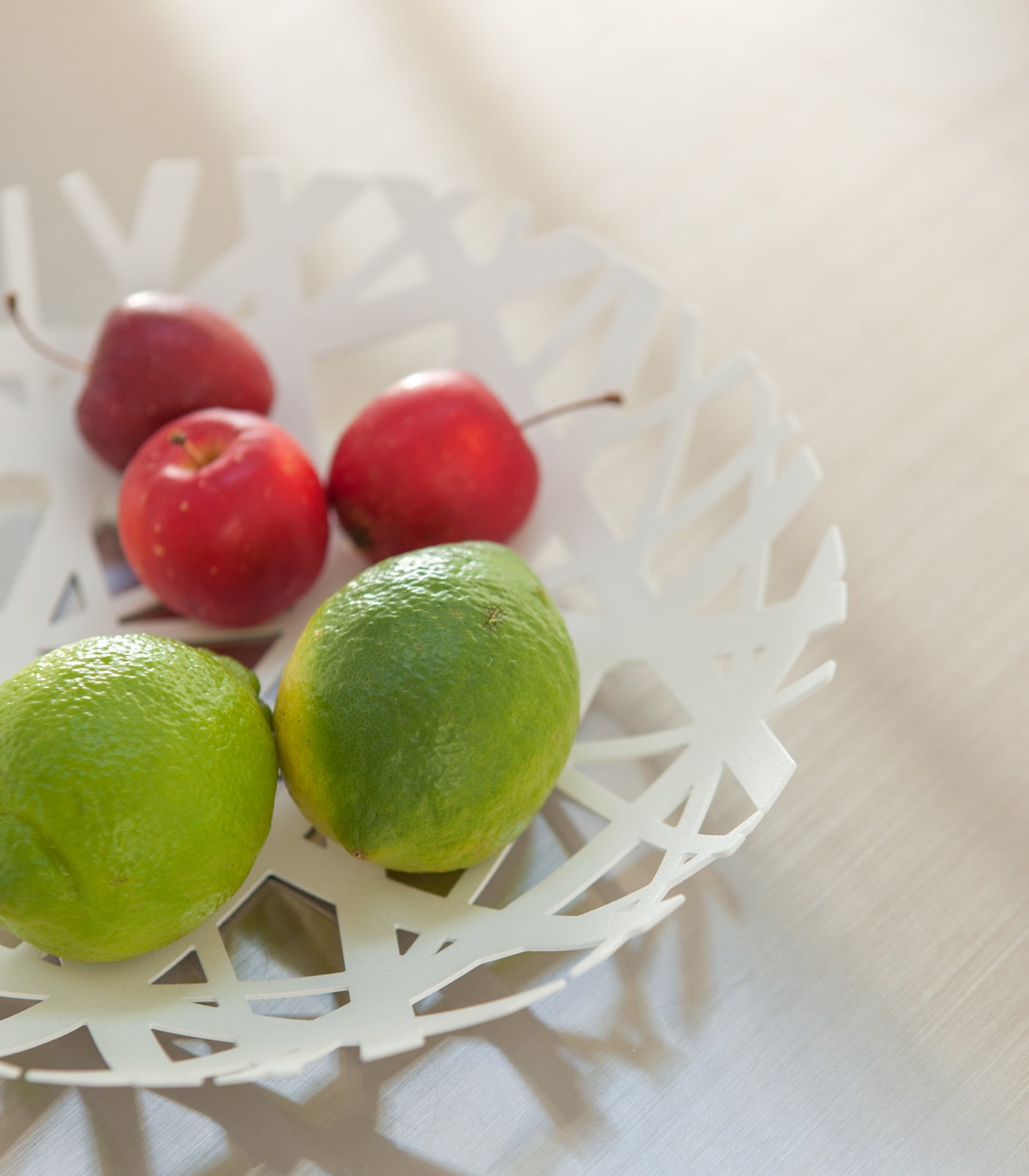 Tower Steel Fruit Bowl in White