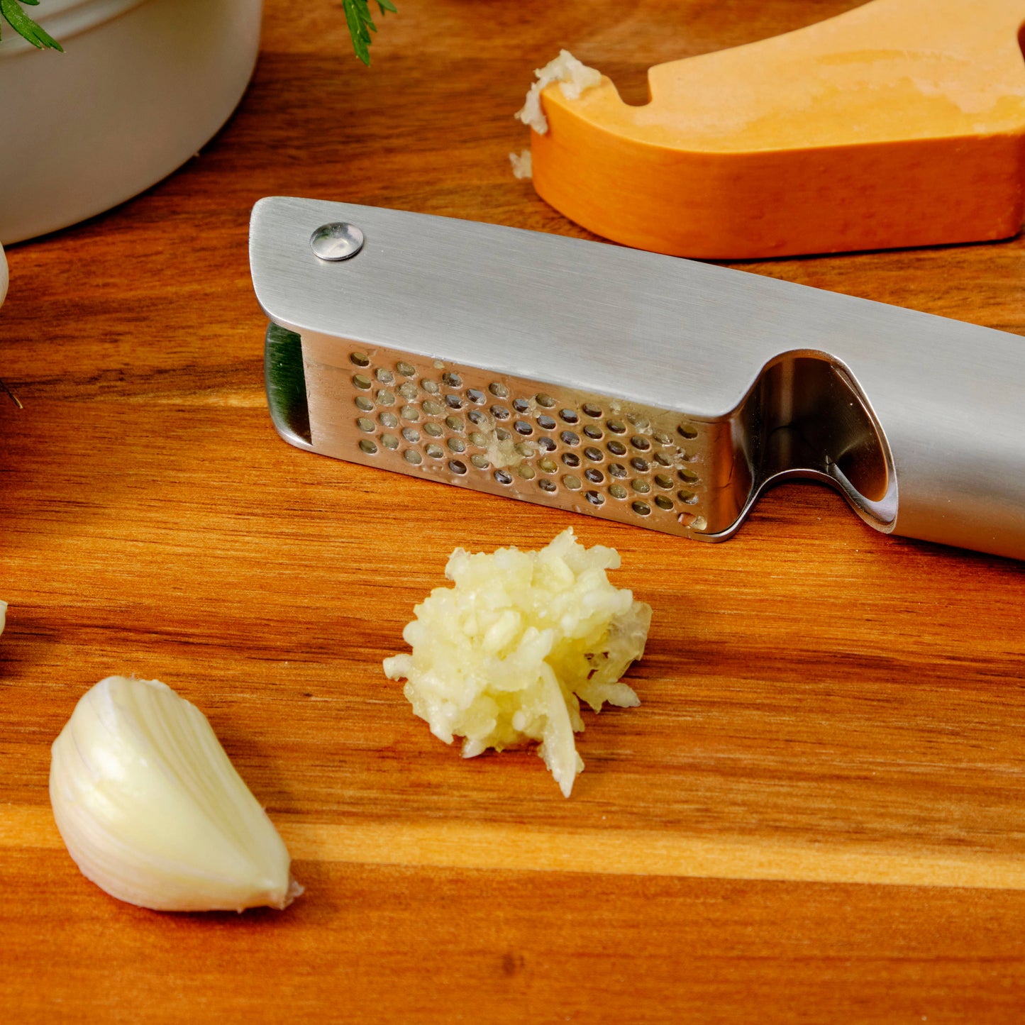 Crushed It - Easy-Clean Garlic Press