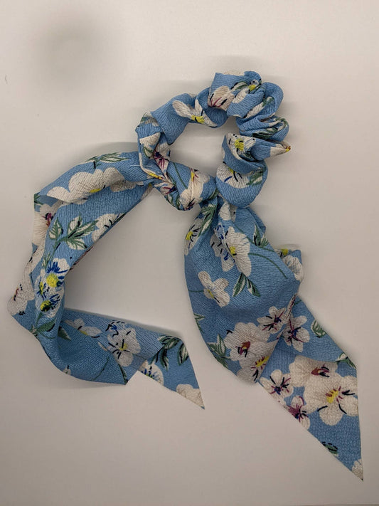 Floral Women's Scrunchie with Bow